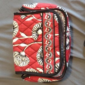 Vera Bradley mini hanging travel organizer
